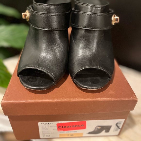 Coach black leather open toe mules - Picture 2 of 4